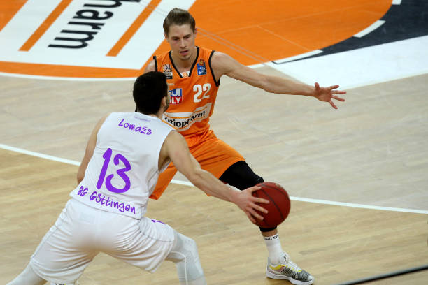 能上的双重 能上的双重